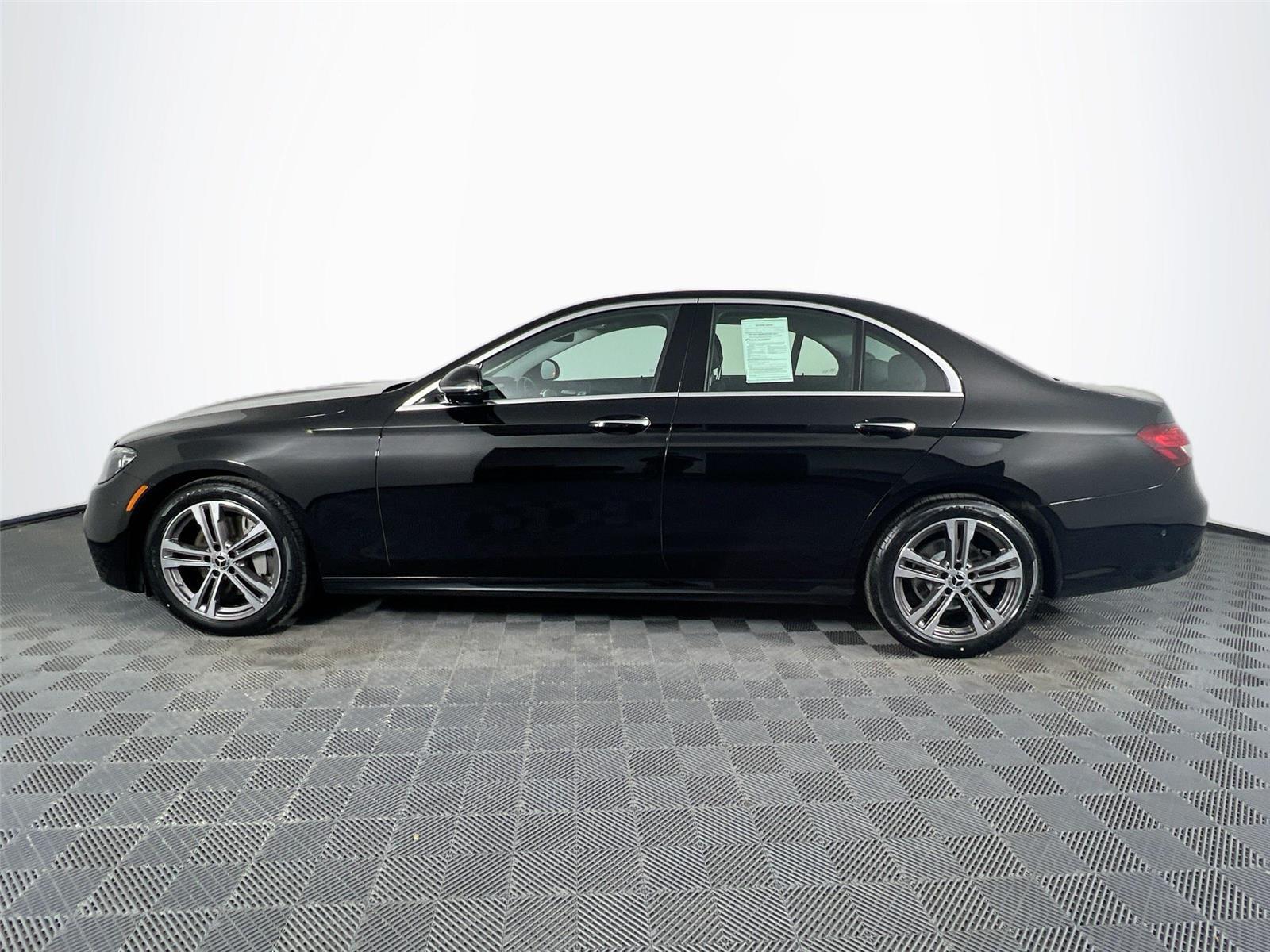 2023 Mercedes Benz E 350 4MATIC photo 3