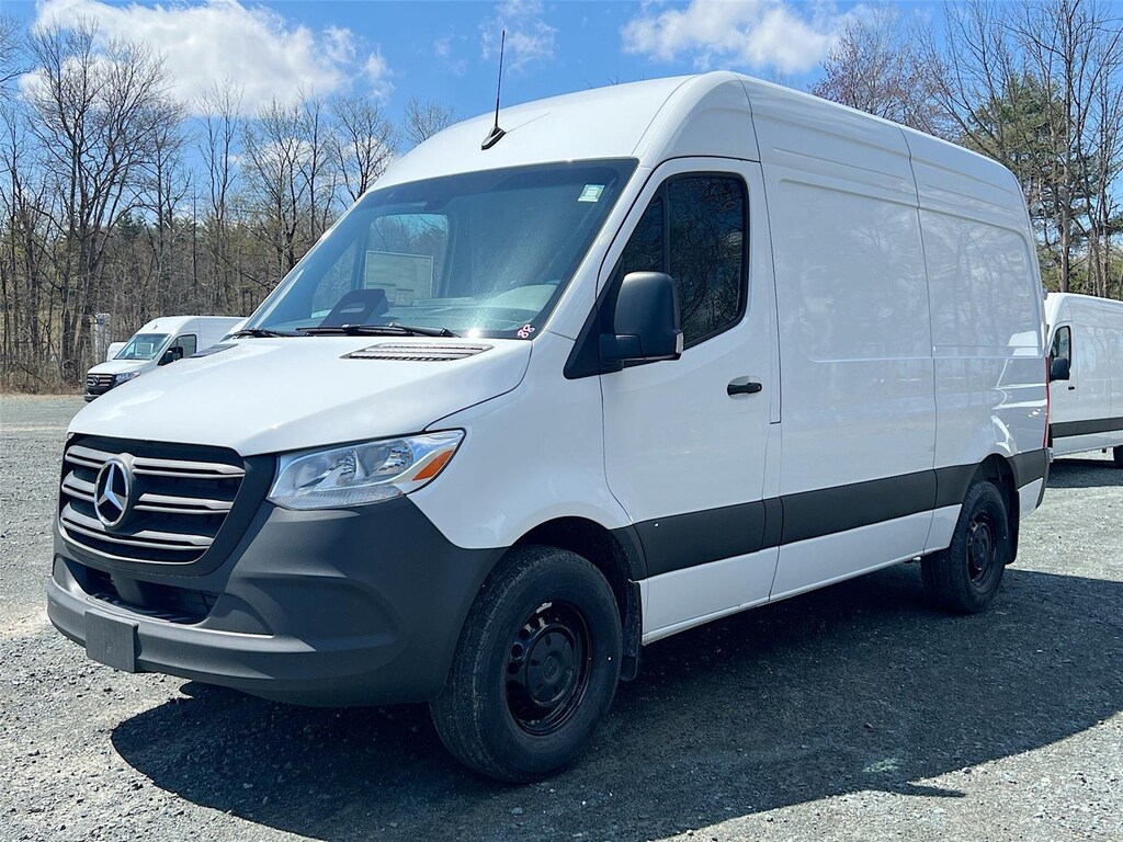 New 2025 Mercedes-Benz Sprinter 2500 Standard Roof 4-Cyl Diesel HO Van Cargo Van