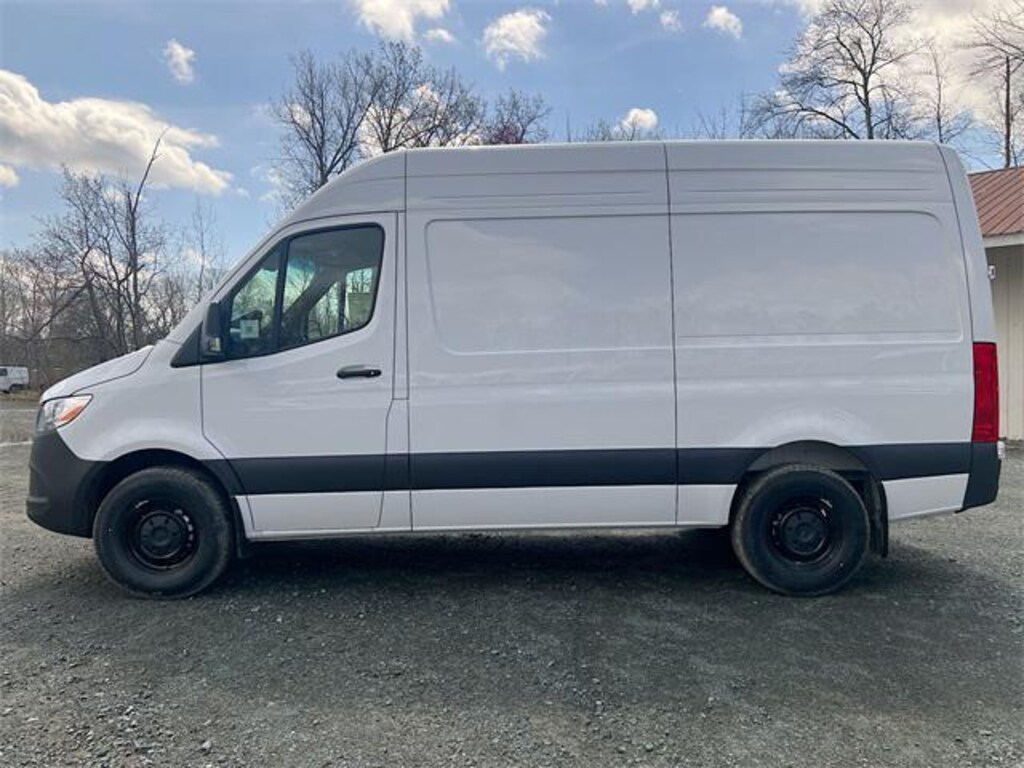 New 2025 Mercedes-Benz Sprinter 2500 Standard Roof 4-Cyl Diesel HO Van Cargo Van