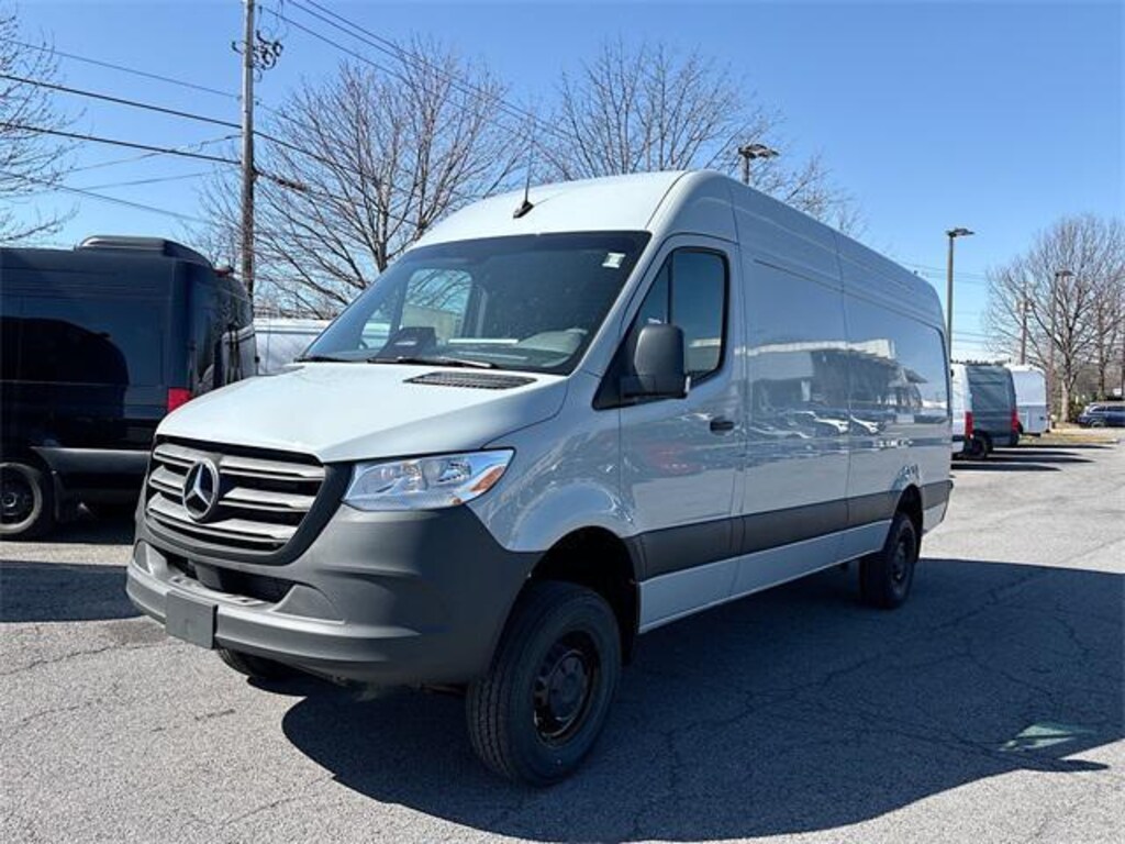New 2025 Mercedes-Benz Sprinter 2500 High Roof 4-Cyl Diesel HO Van Cargo Van