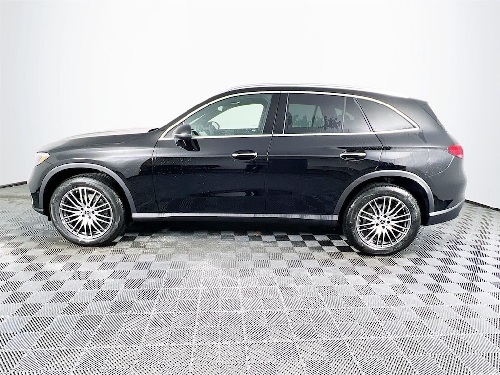 Used 2025 Mercedes-Benz GLC GLC 300 SUV