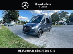 2025 Mercedes-Benz Sprinter 2500 Standard Roof 4-Cyl Diesel HO Van Crew Van