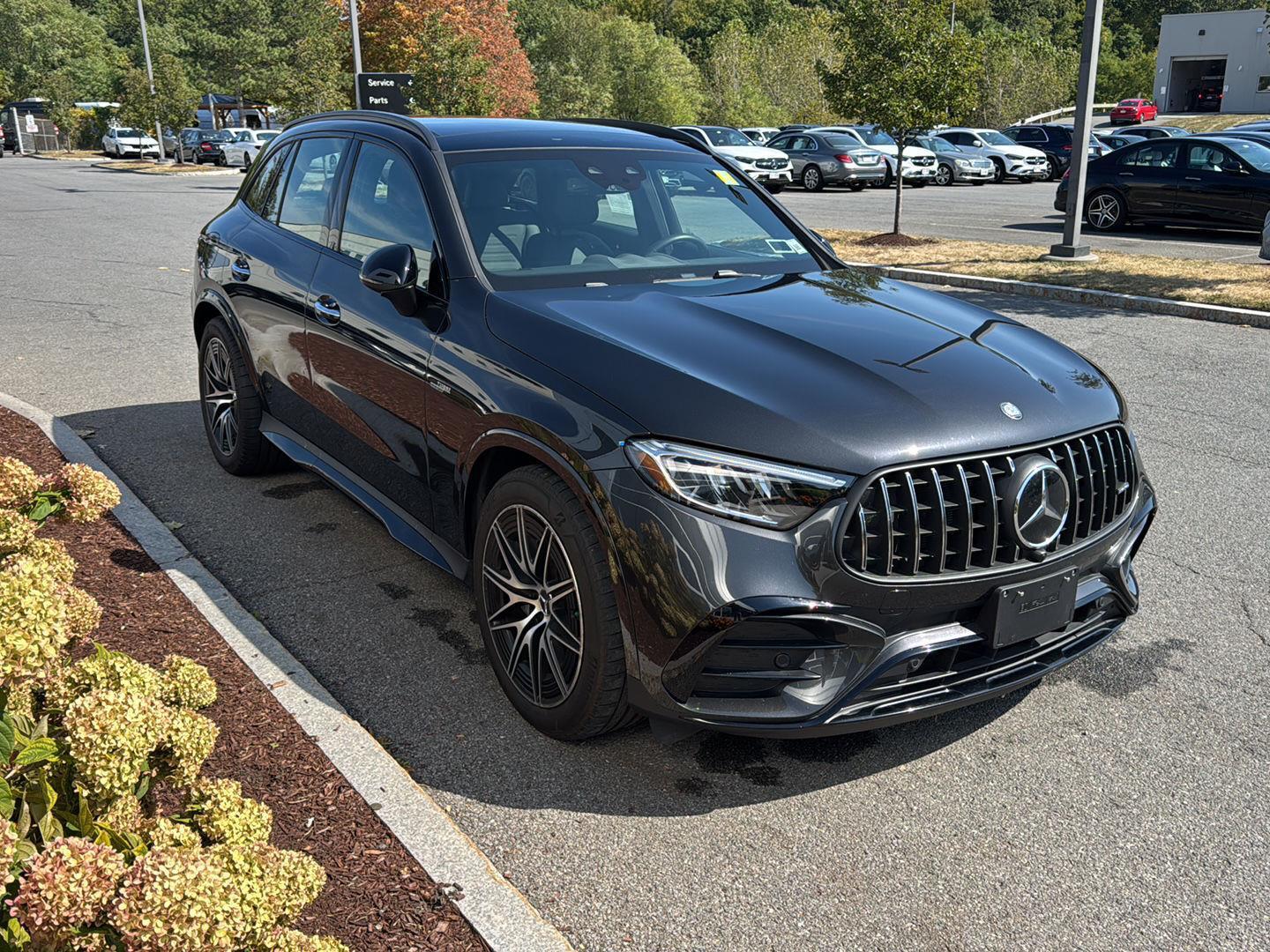 2025 Mercedes Benz GLC AMG 43 photo 4
