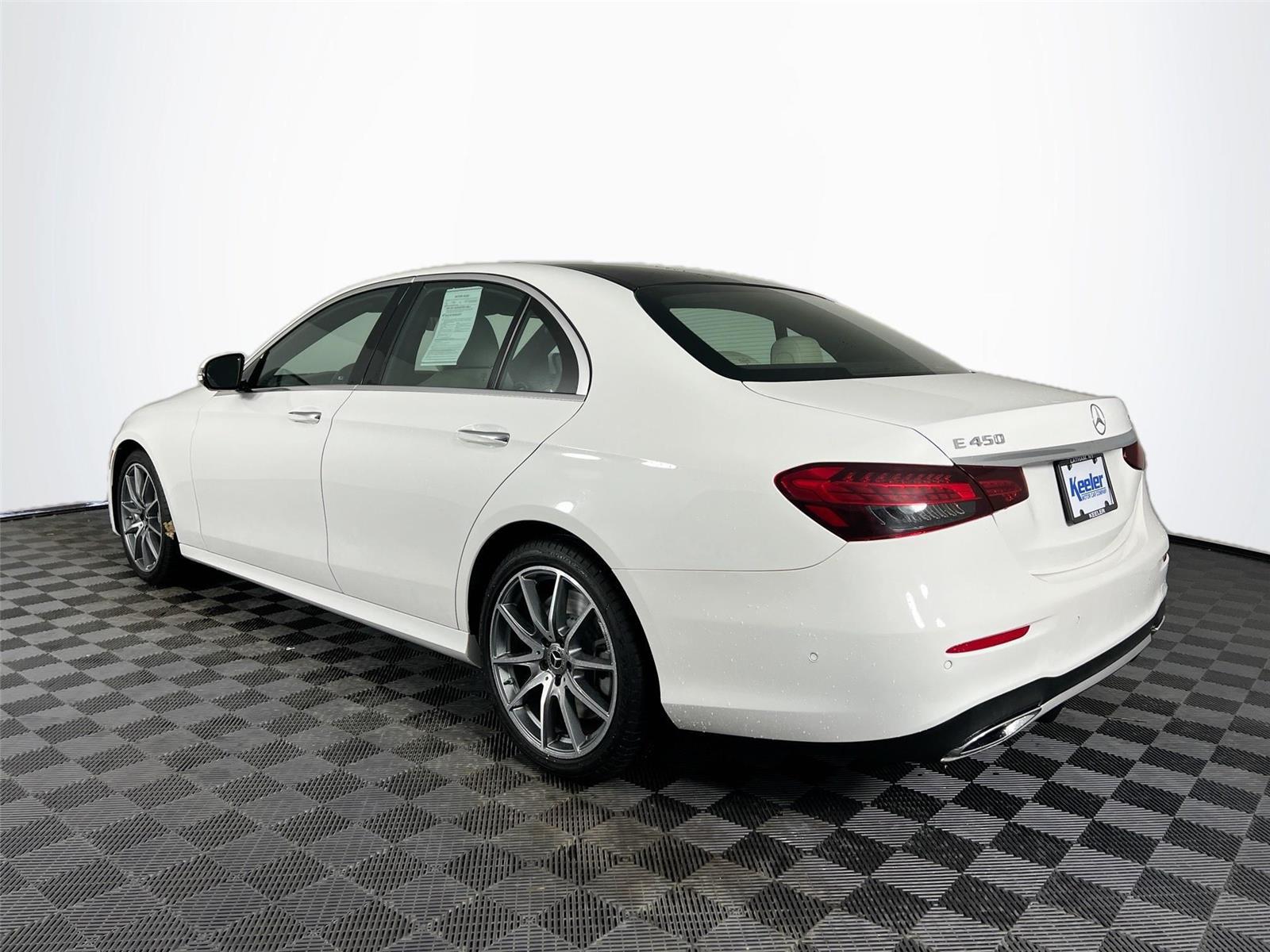 2022 Mercedes Benz E 450 4MATIC photo 4