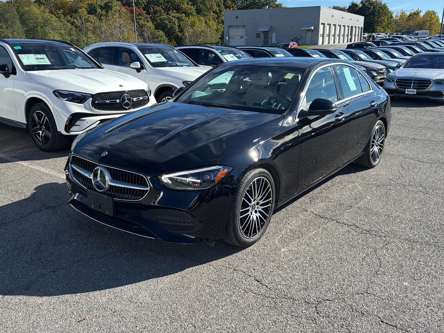 2022 Mercedes Benz C Sedan 300 4MATIC photo 2