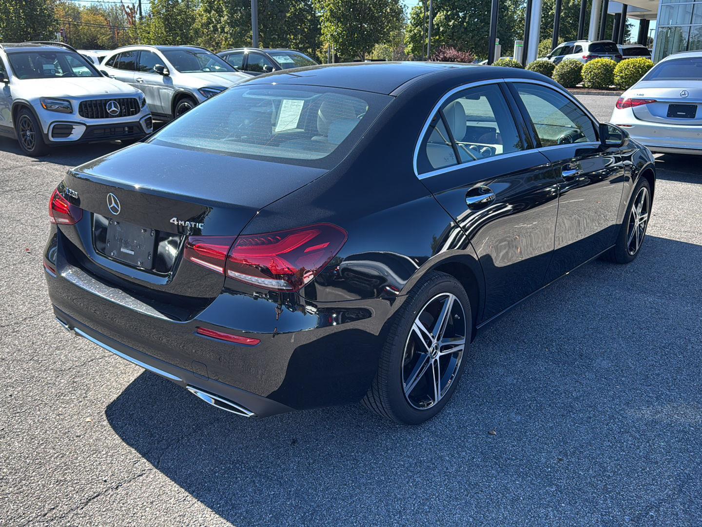 2022 Mercedes Benz A 4MATIC photo 3