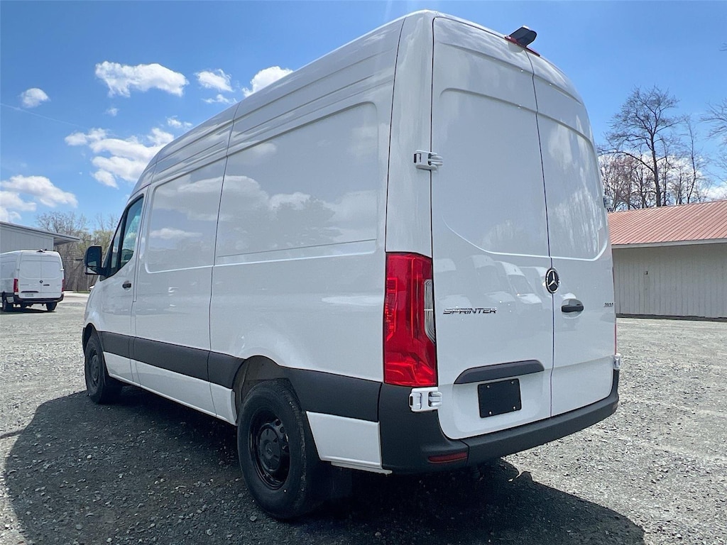 New 2025 Mercedes-Benz Sprinter 2500 Standard Roof 4-Cyl Diesel HO Van Cargo Van