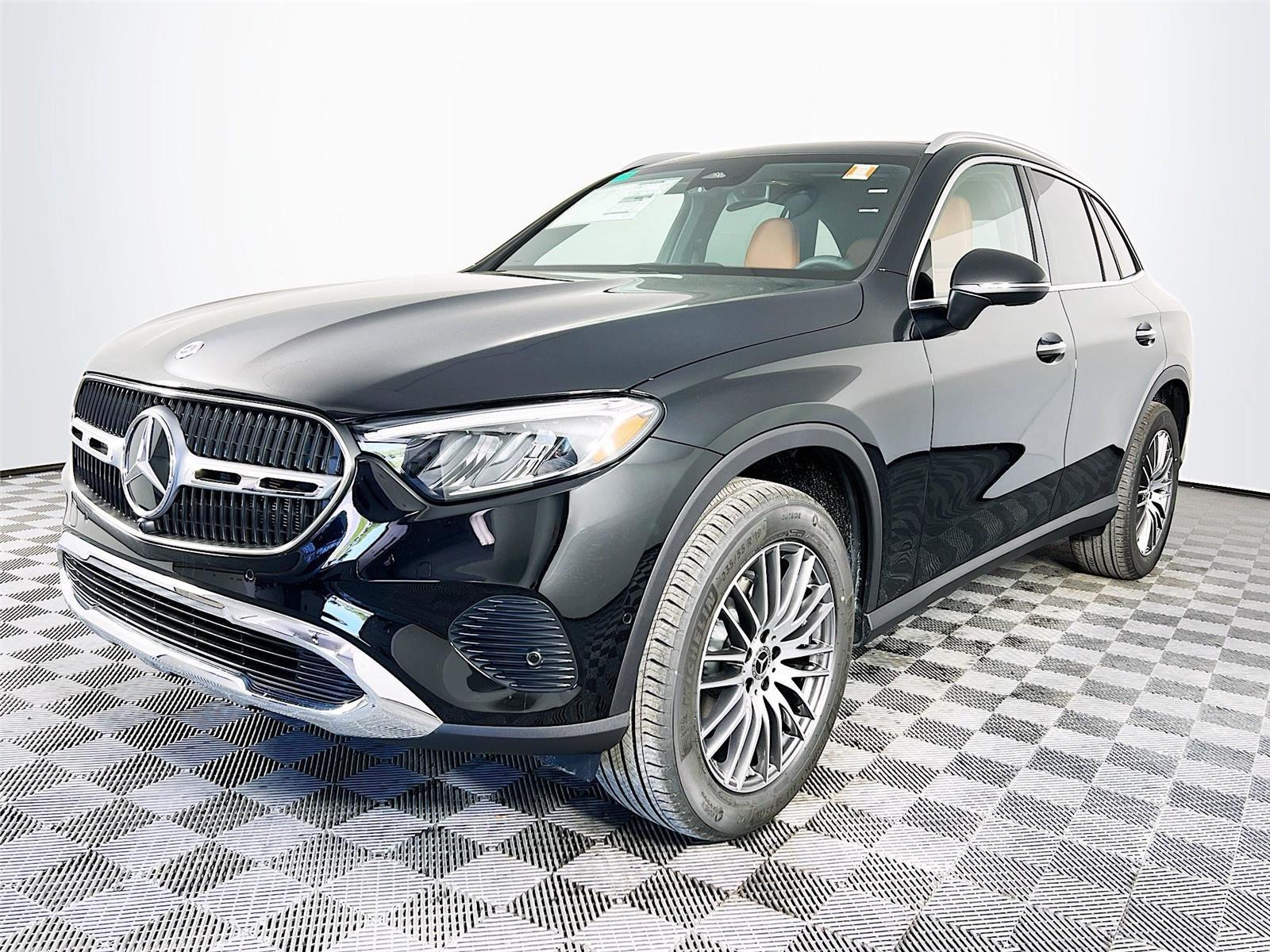 2025 Mercedes Benz GLC 300 4MATIC photo 2