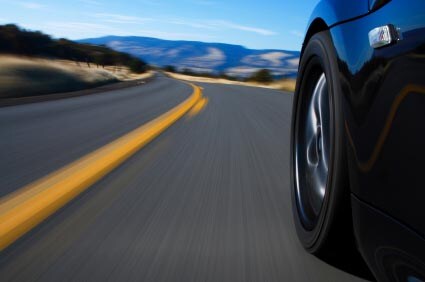 Car_Tyre_On_Road.jpg