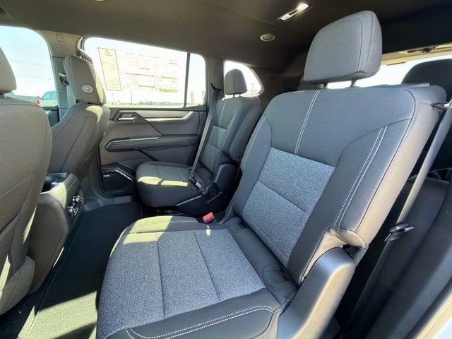 2026 GMC Acadia Elevation - Photo 28