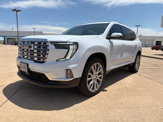 2026 GMC Acadia Denali - Photo 8