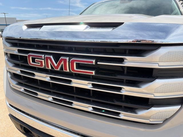 2026 GMC Sierra 1500 SLE - Photo 6