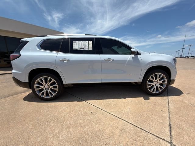 2026 GMC Acadia Denali - Photo 20