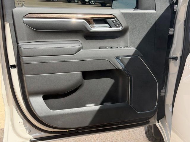 2026 GMC Sierra 1500 SLE - Photo 23