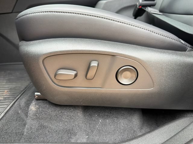 2026 GMC Acadia Elevation - Photo 23