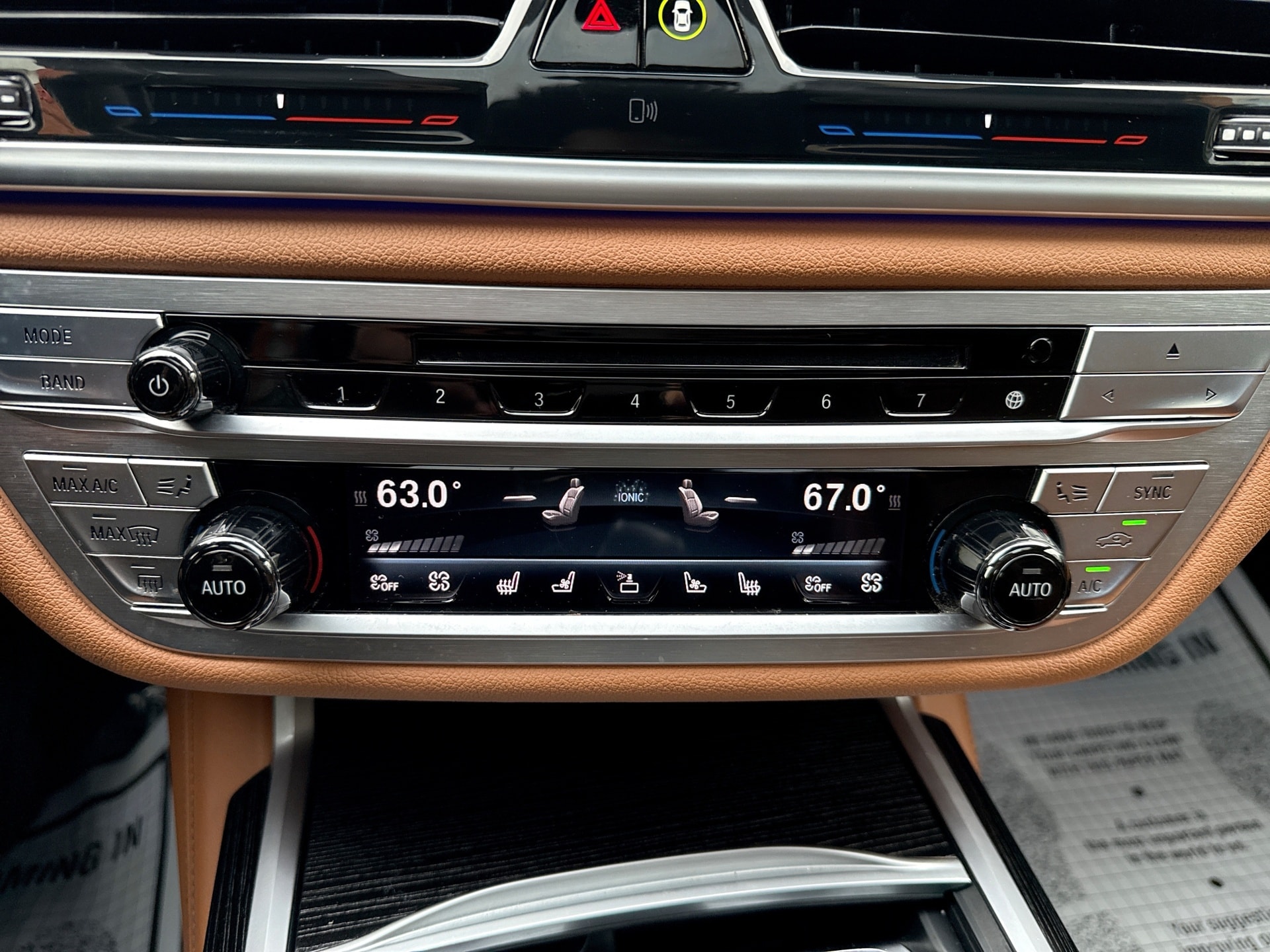 2017 BMW 7 Series 750i - Photo 17
