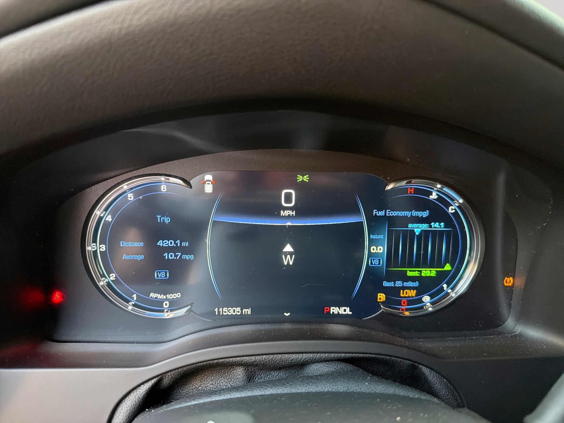 2020 Cadillac Escalade Luxury - Photo 10
