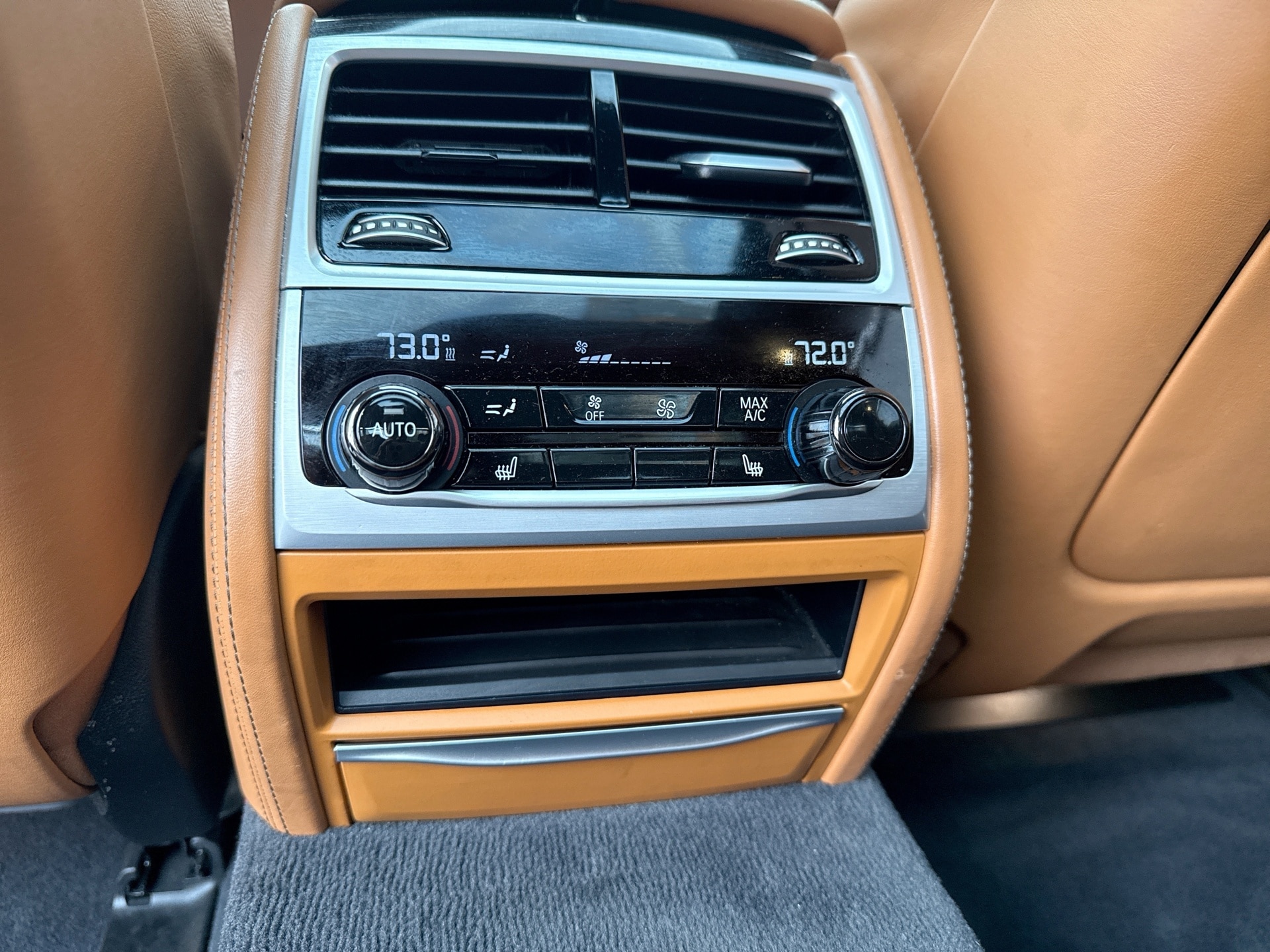 2017 BMW 7 Series 750i - Photo 32
