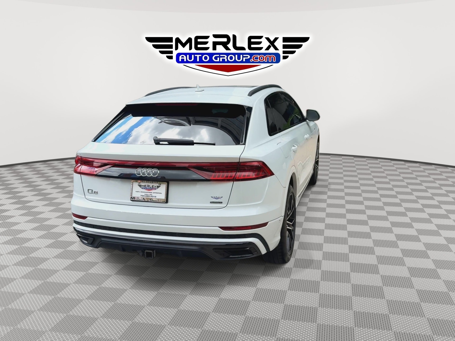 View vehicle photo 7