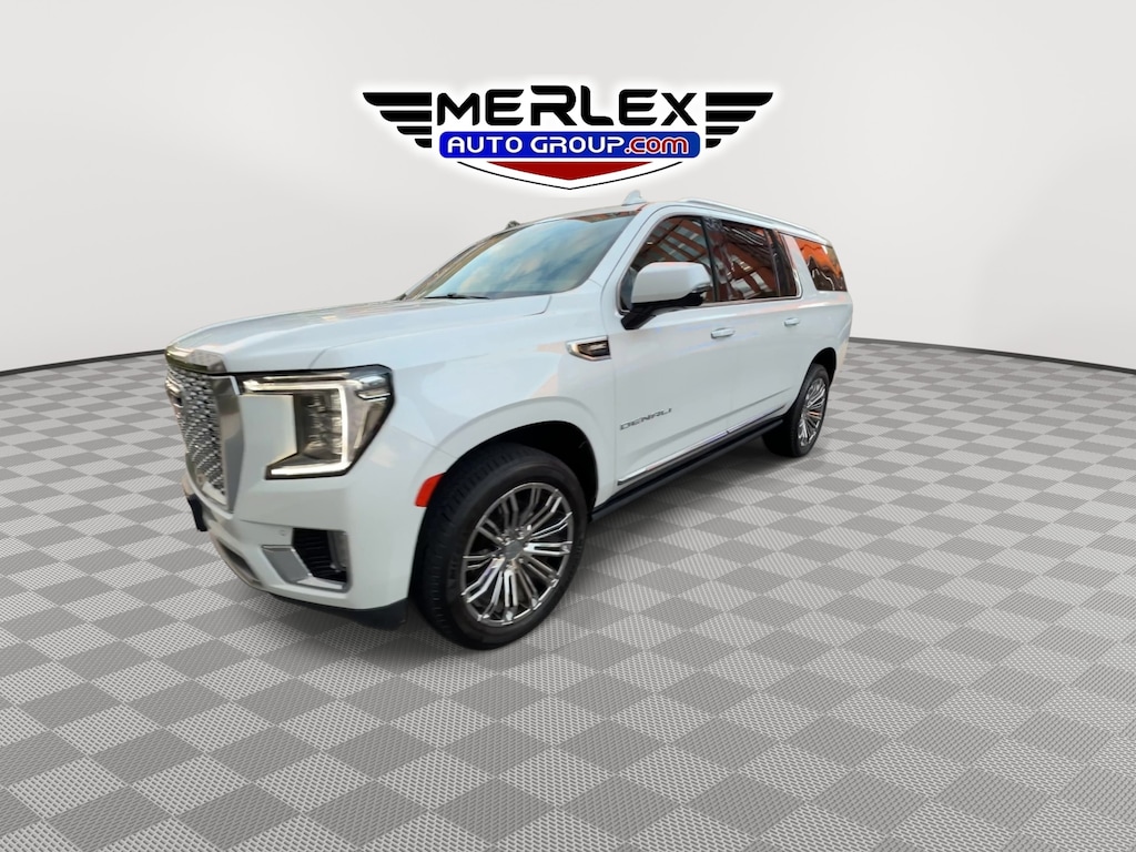 Used 2022 GMC Yukon Denali XL 4WD SUV