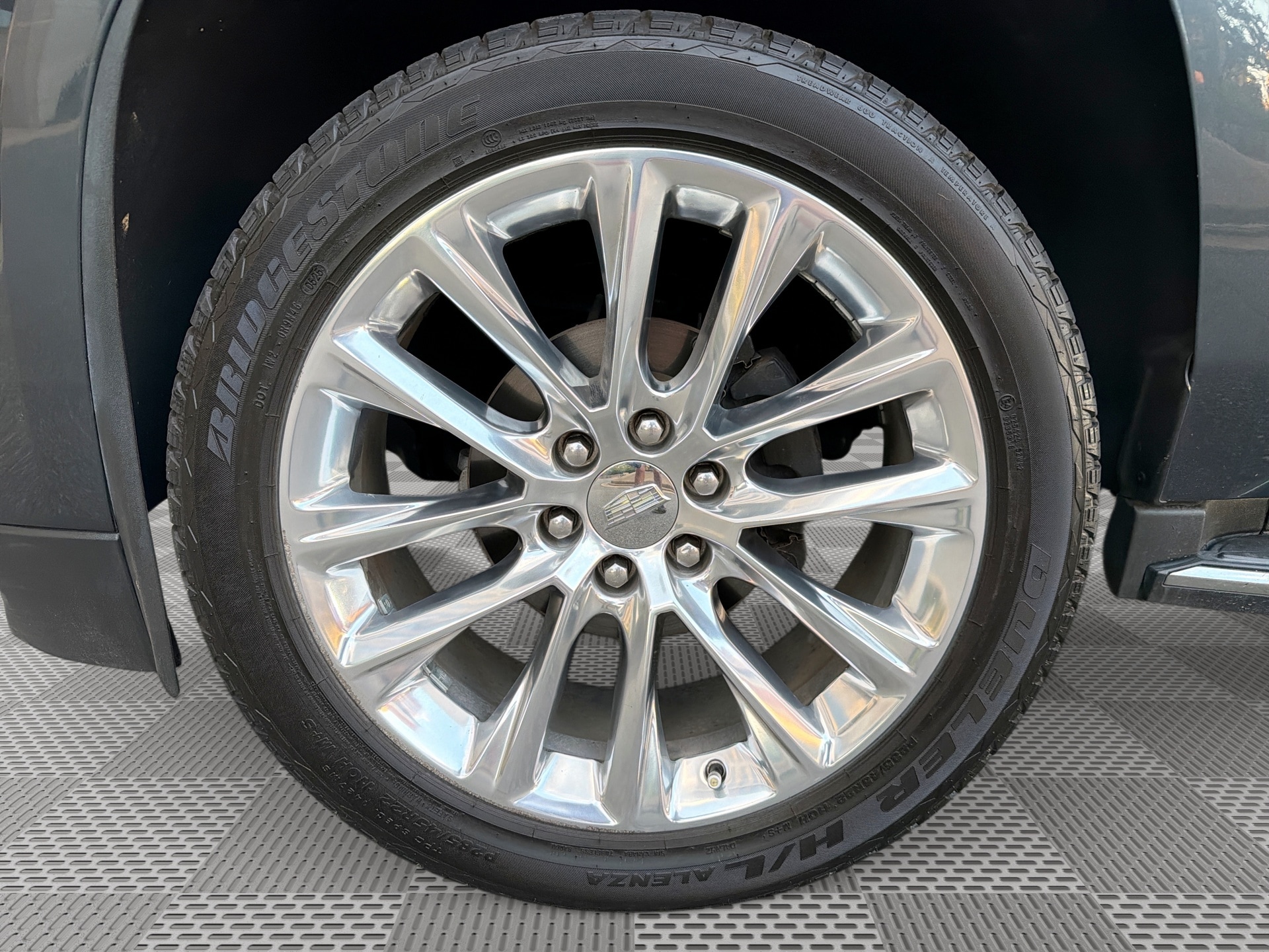2020 Cadillac Escalade Luxury - Photo 19