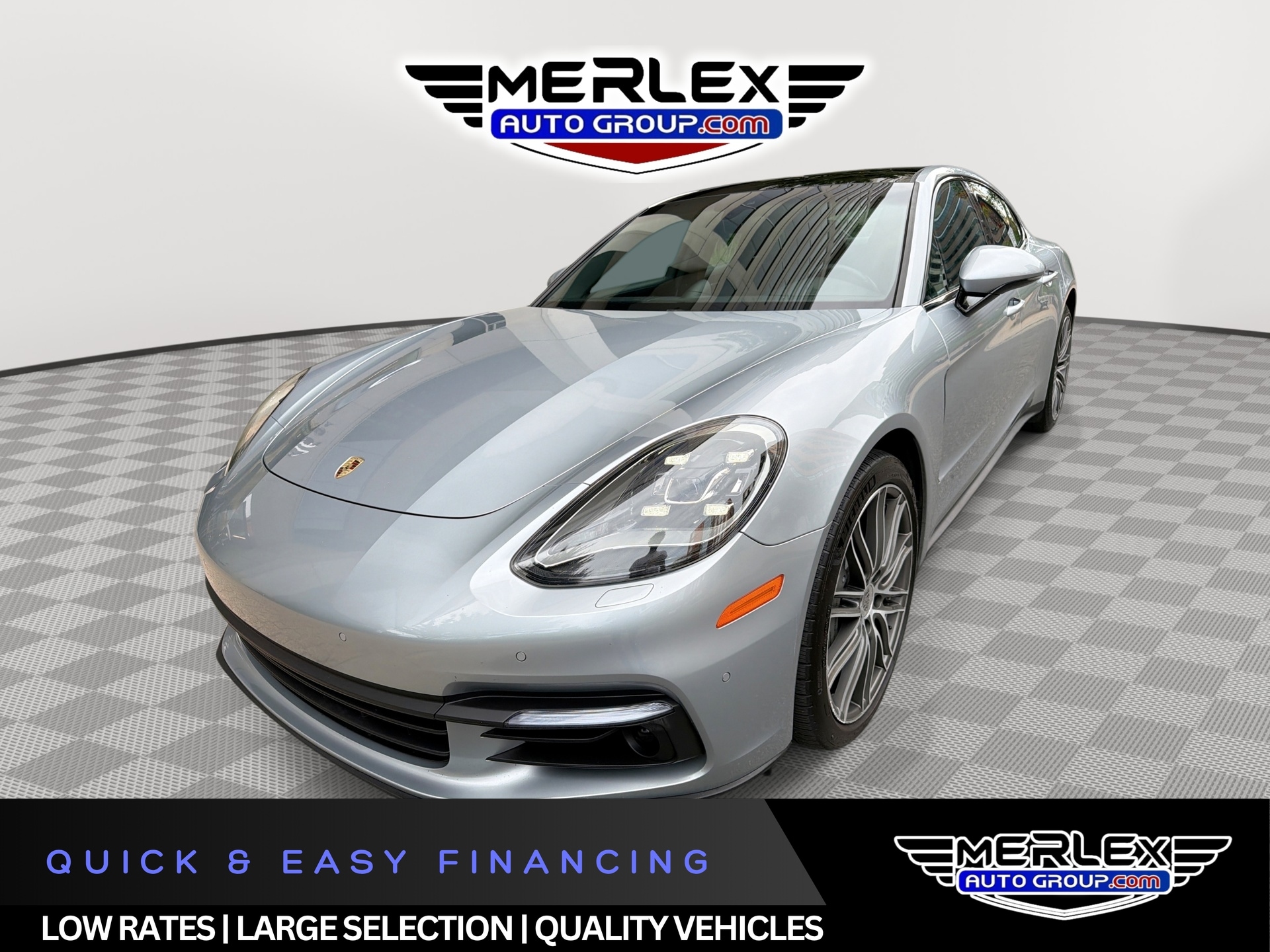 2018 Porsche Panamera 4S's photo