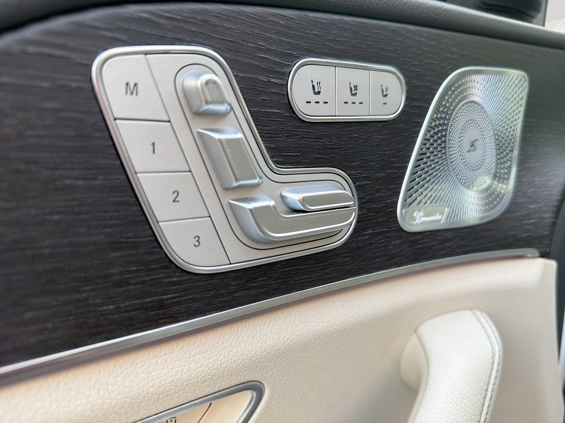 2020 Mercedes-Benz GLS GLS450 - Photo 14