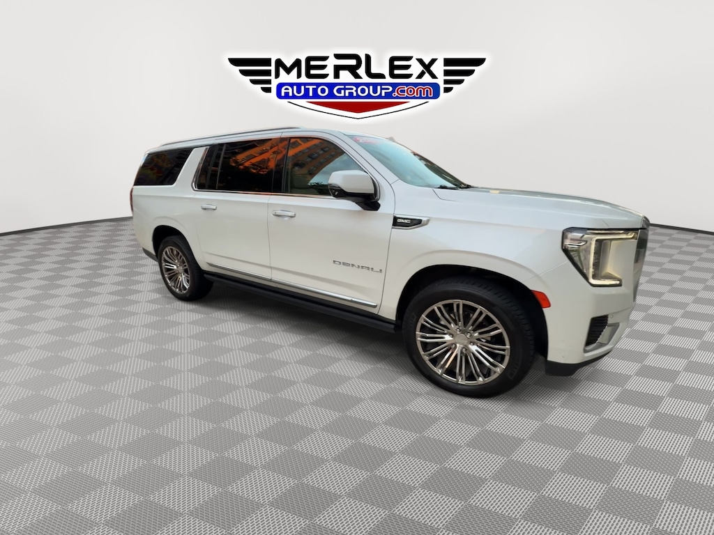 Used 2022 GMC Yukon Denali XL 4WD SUV