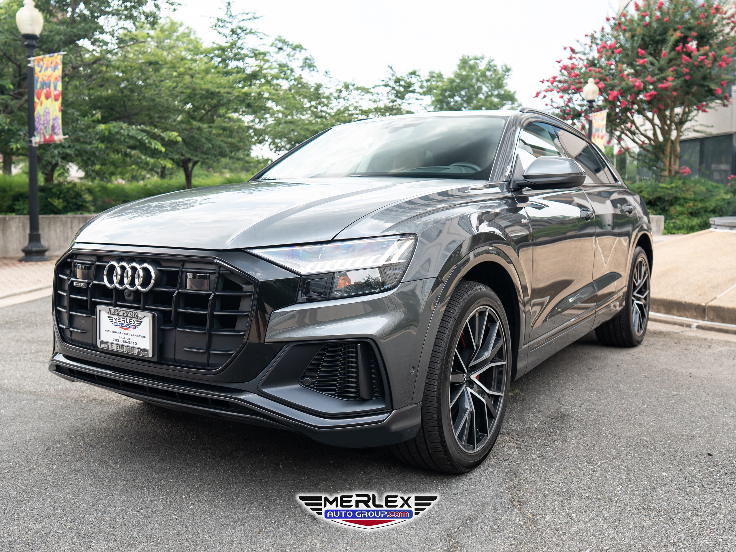 2019 Audi Q8 line Prestige photo 2