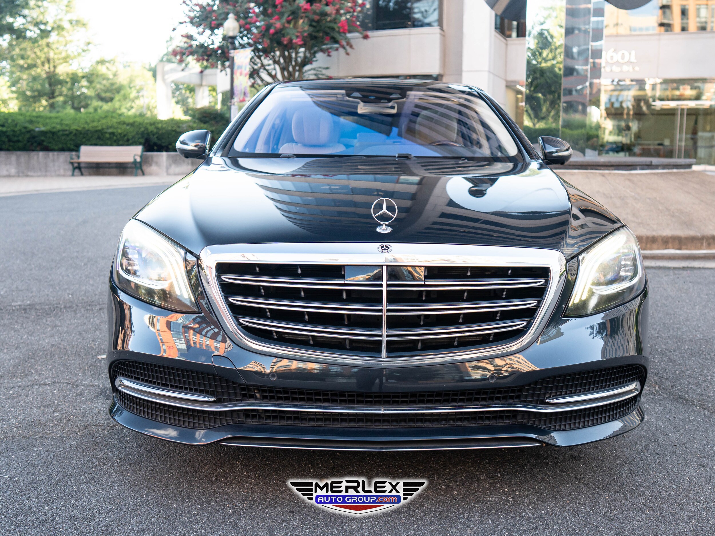 2018 Mercedes Benz S 560 photo 2