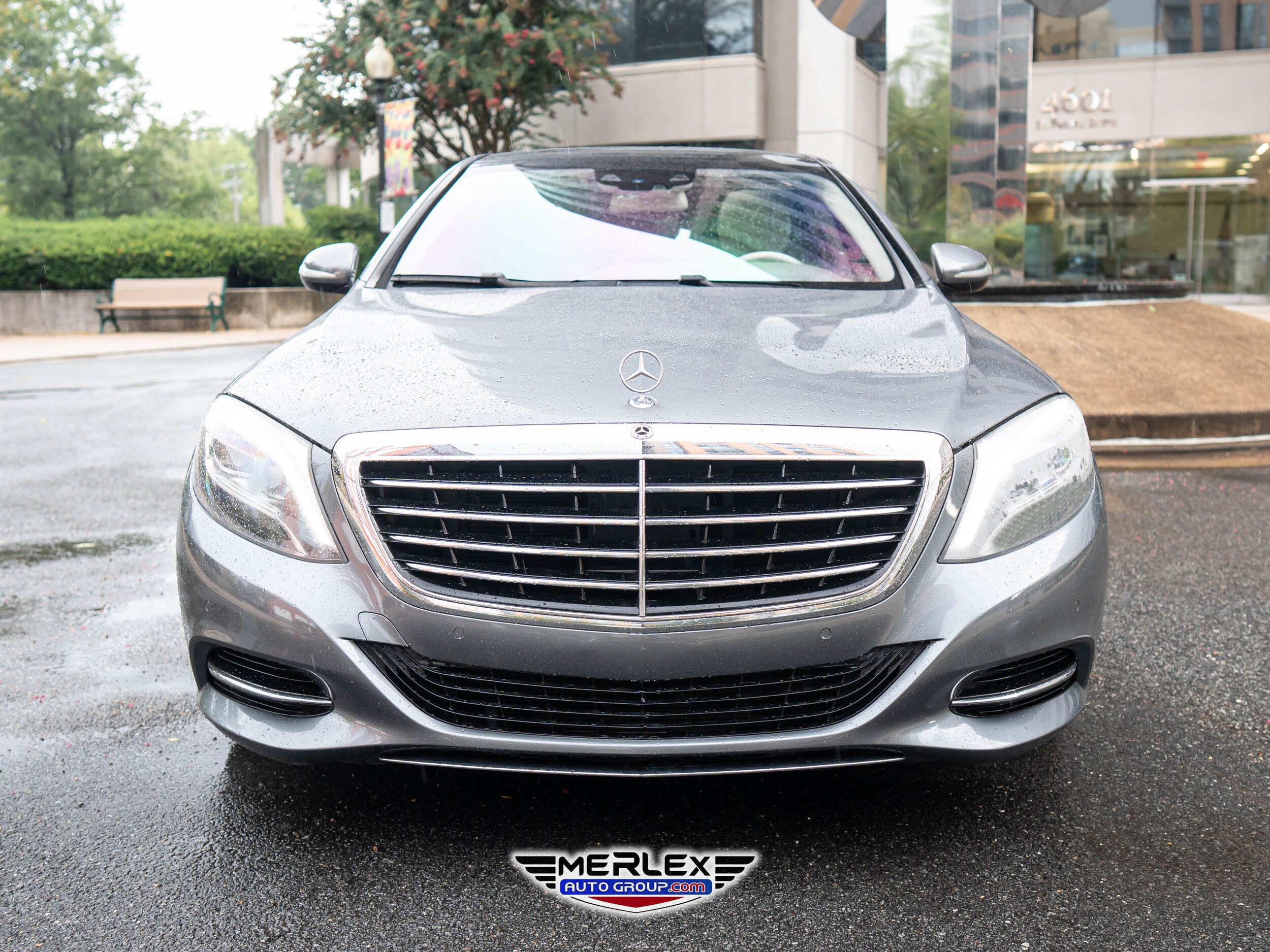 2017 Mercedes Benz S 550 4MATIC photo 2