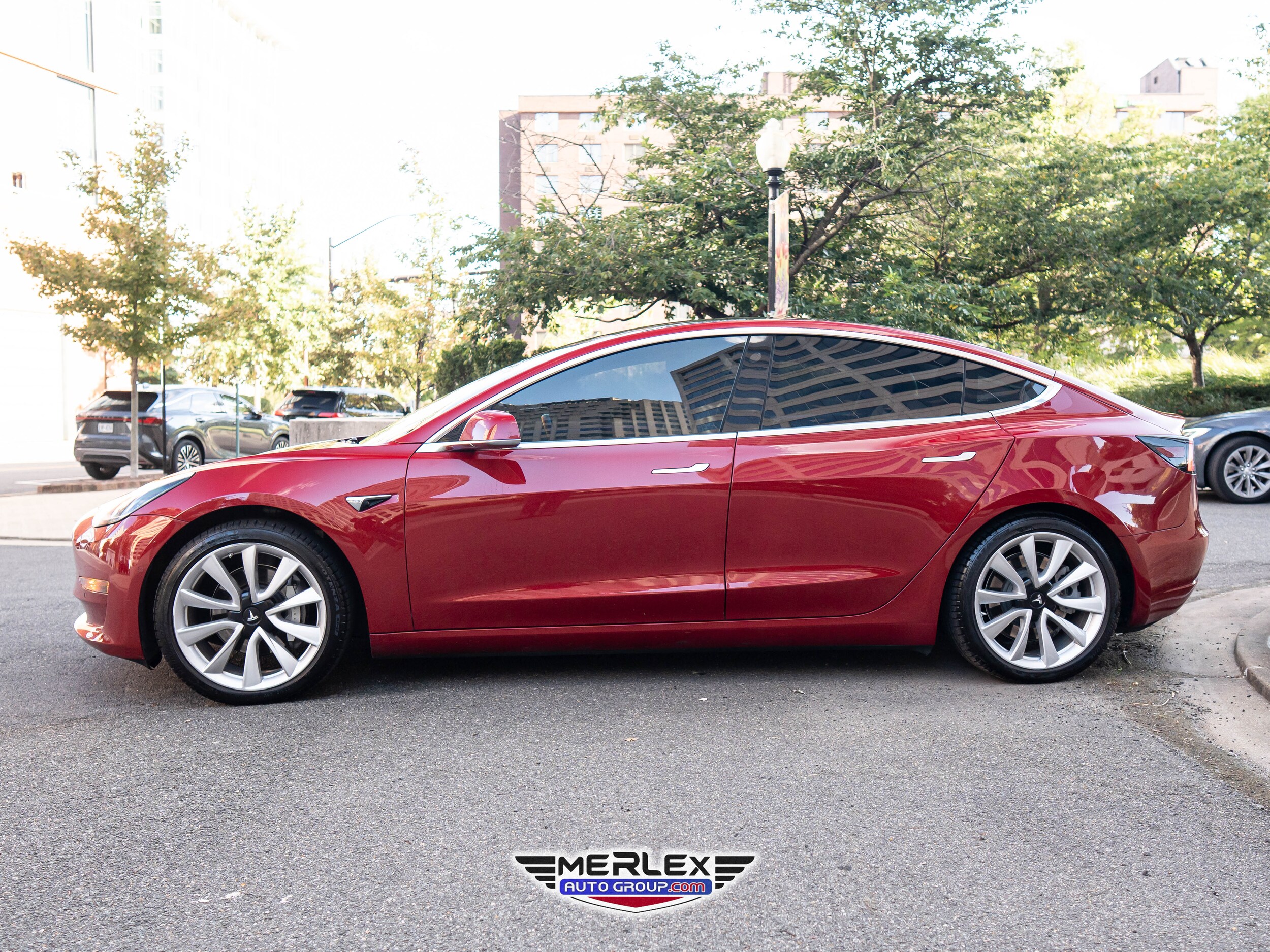 2018 Tesla Model 3 Long Range photo 3