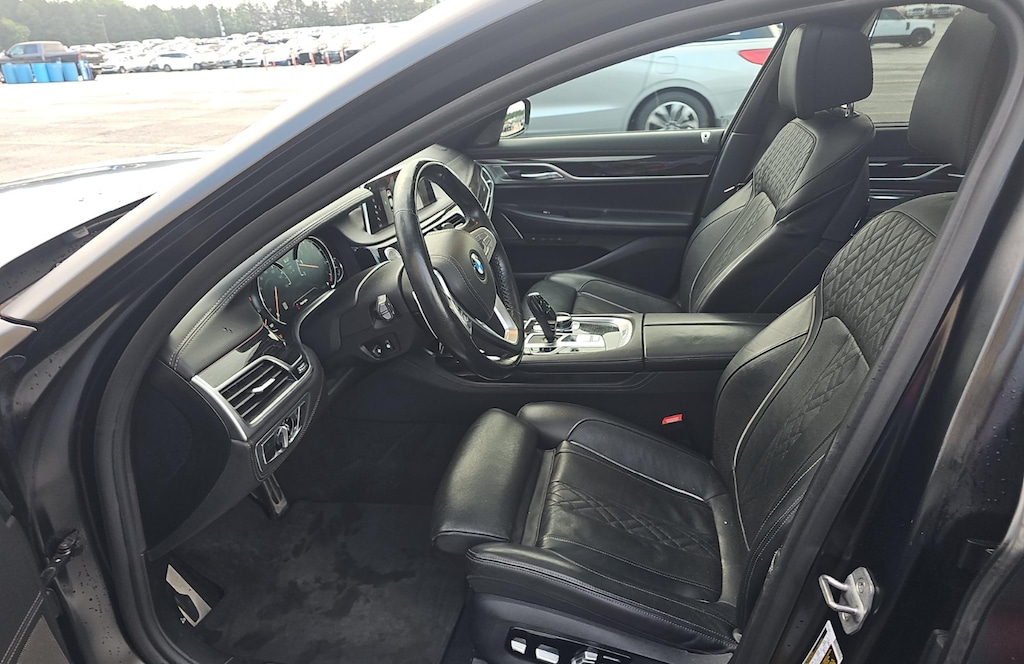 Used 2019 BMW 750i xDrive M SPORT Sedan