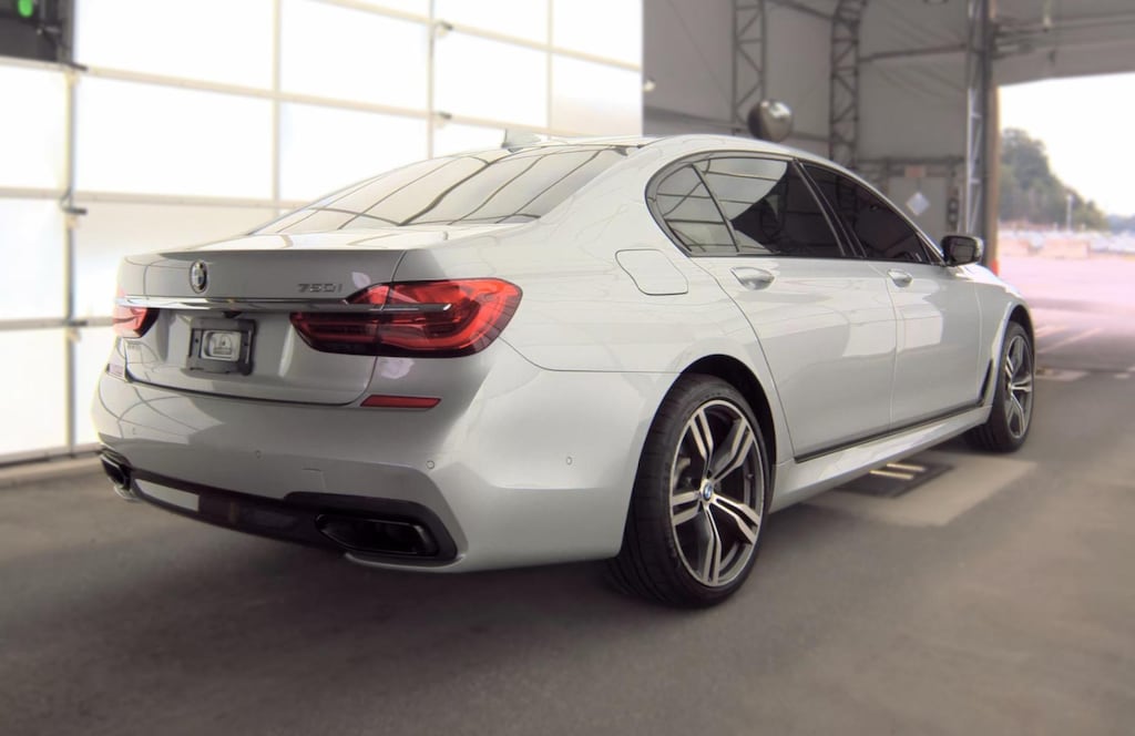 Used 2019 BMW 750i M SPORT Sedan
