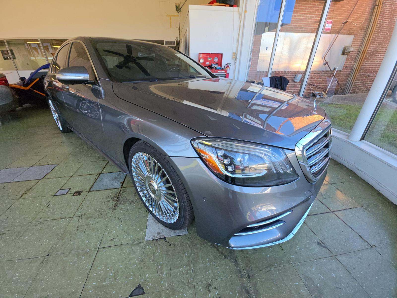  Mercedes-Benz S