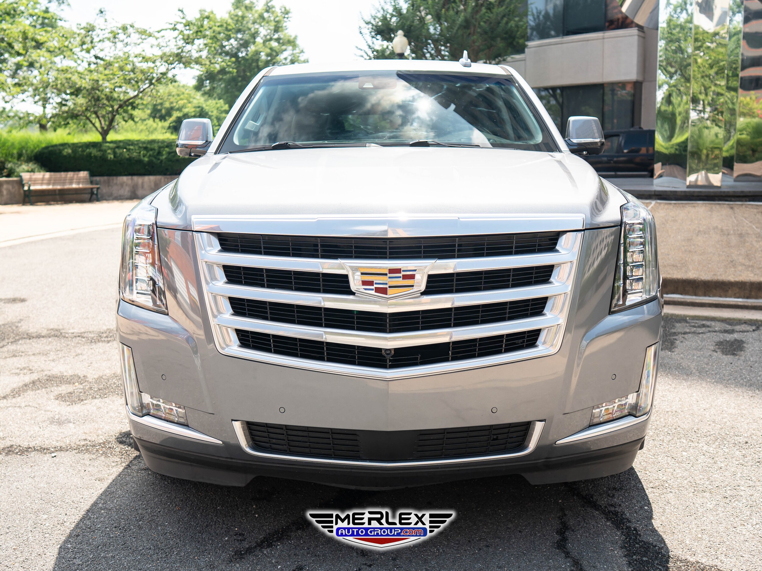 2019 Cadillac Escalade ESV Premium Luxury photo 2