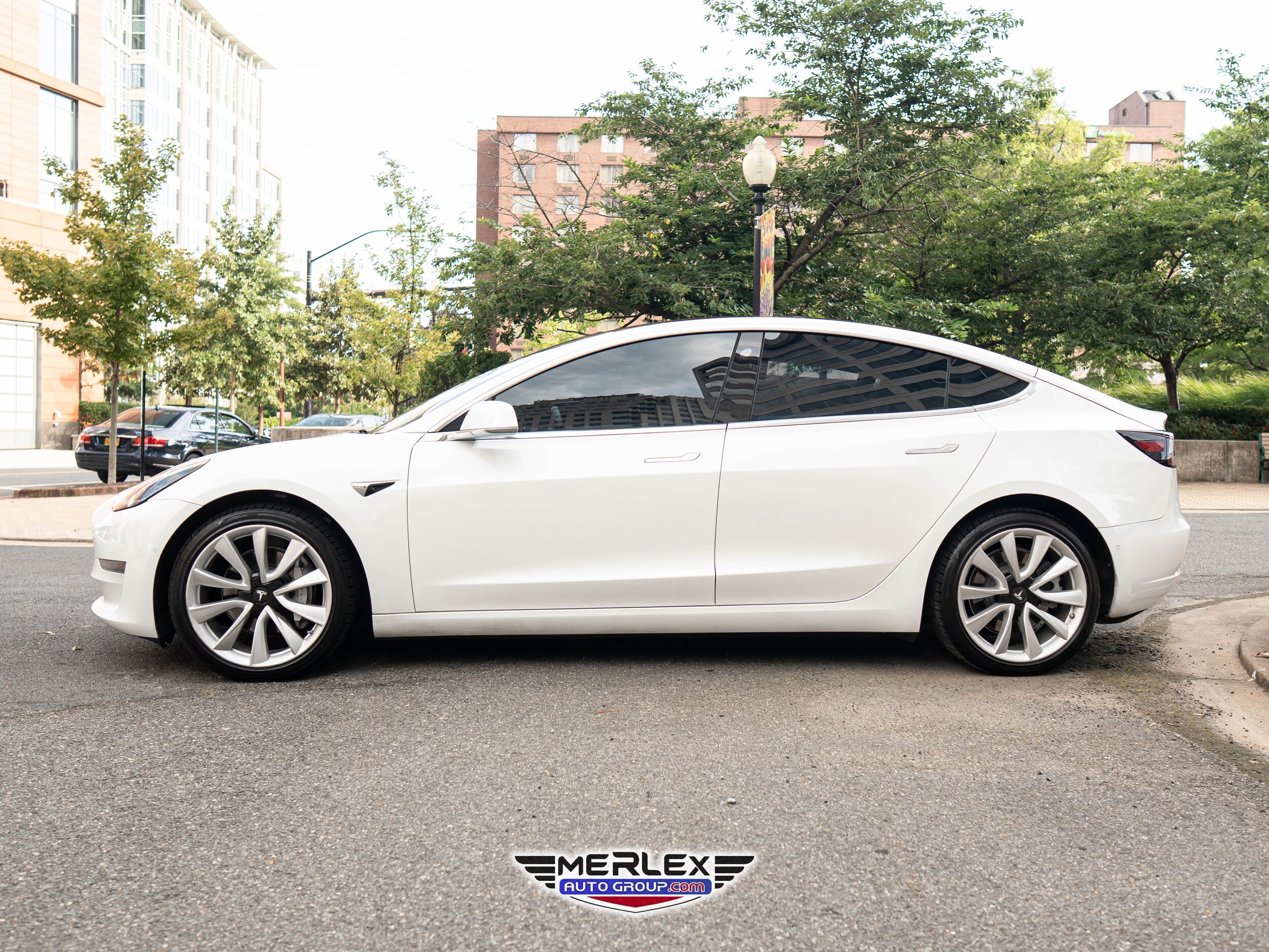 2018 Tesla Model 3 Long Range photo 3