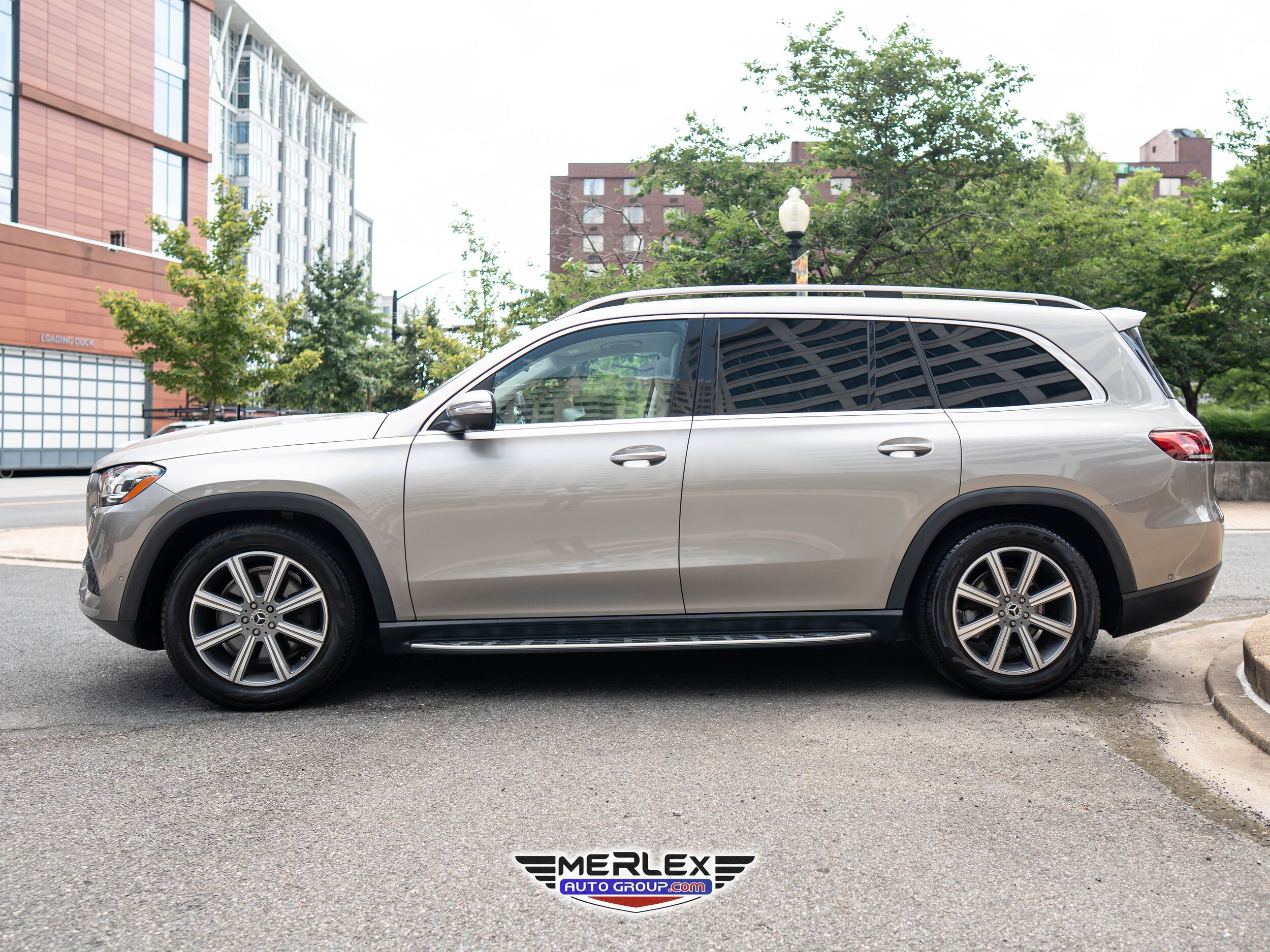 2020 Mercedes Benz GLS 450 4MATIC photo 4