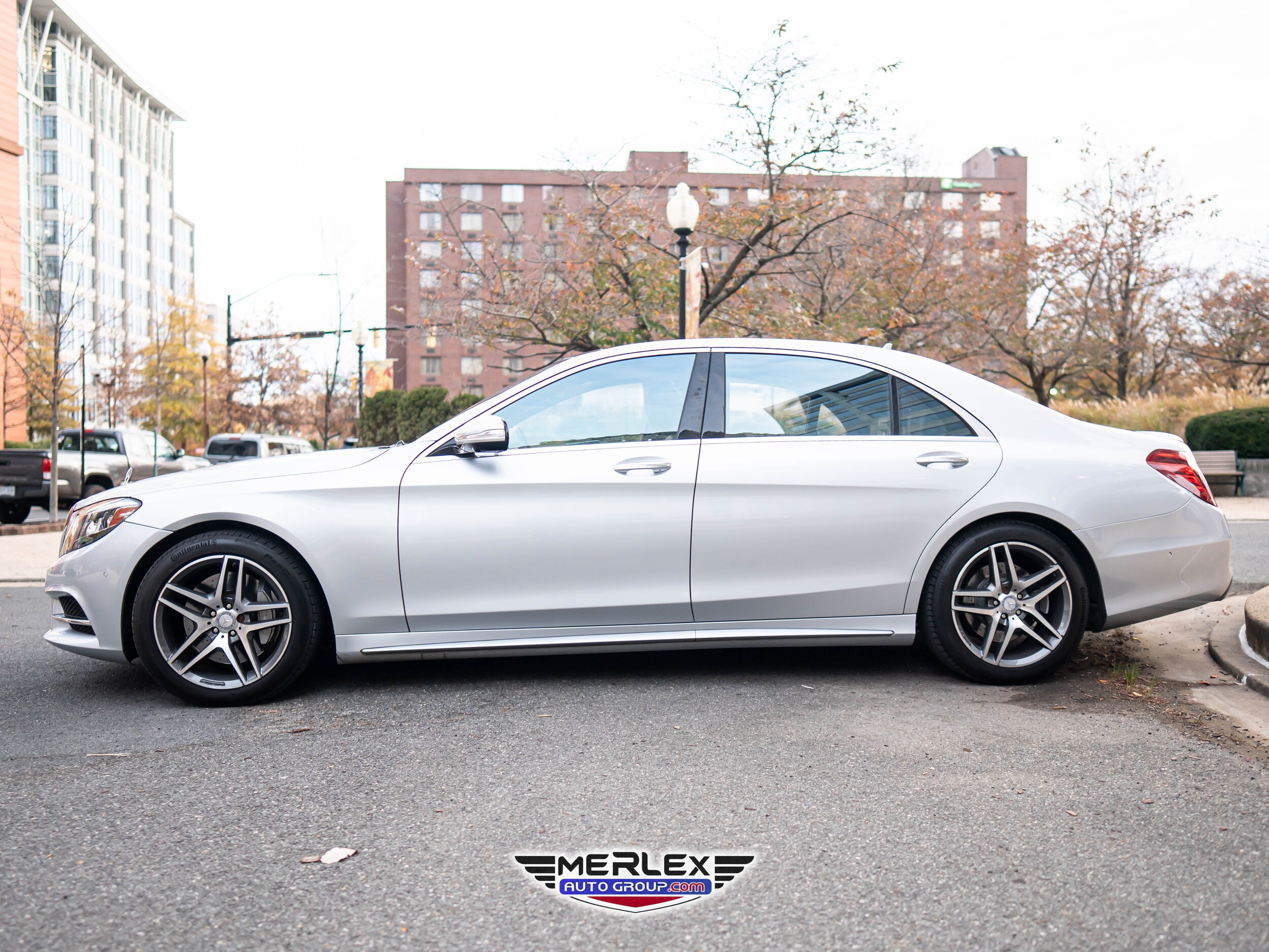 2016 Mercedes Benz S 550 4MATIC photo 2