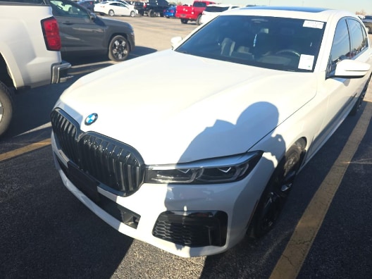 2020 BMW 7 Series 750i's photo