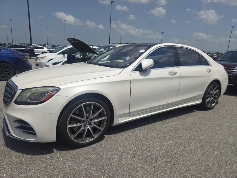  Mercedes-Benz S