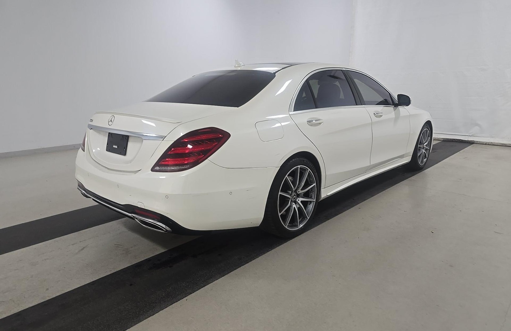 2019 Mercedes-Benz S-Class S 560 RWD photo