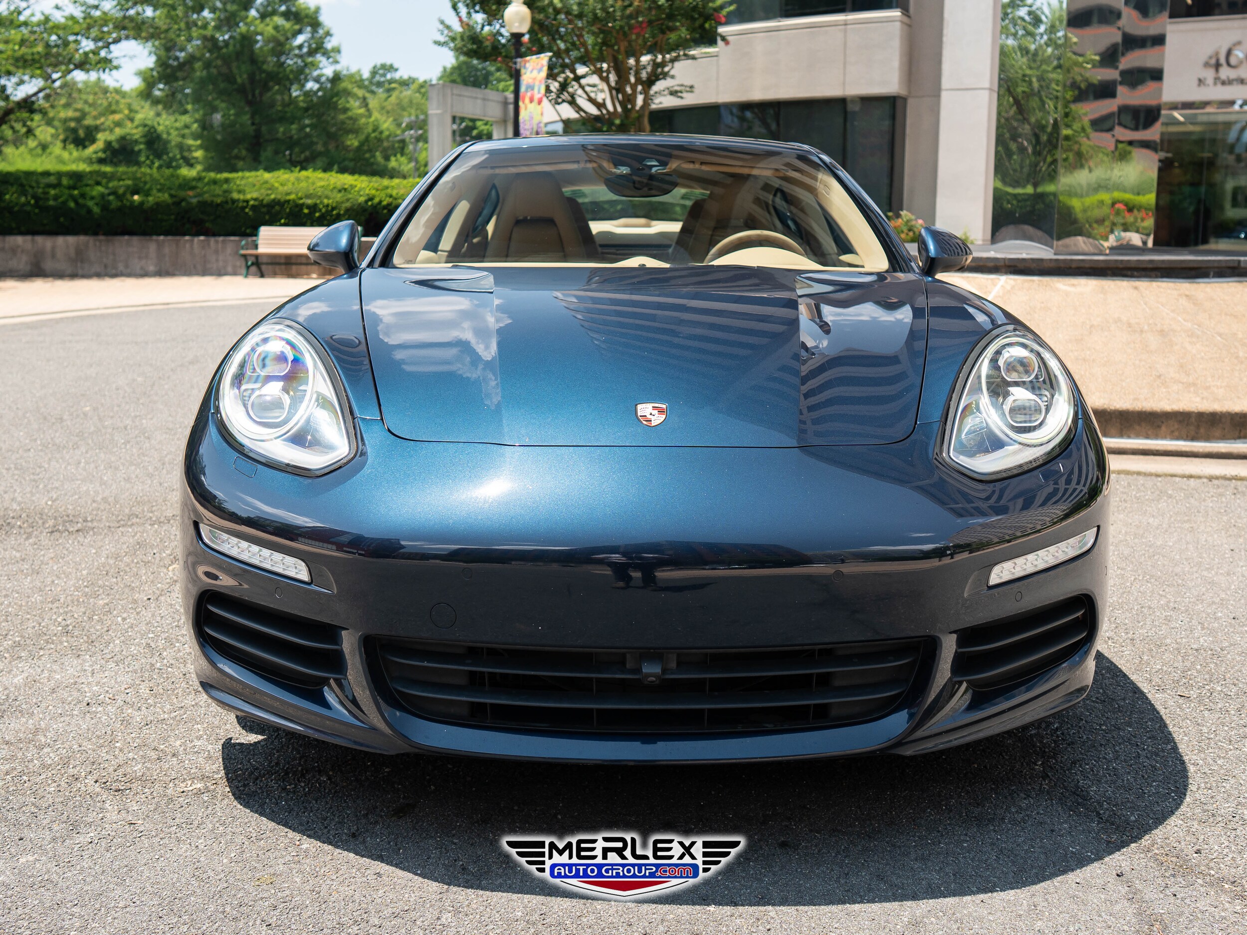 2014 Porsche Panamera 4 Sport Turismo photo 2