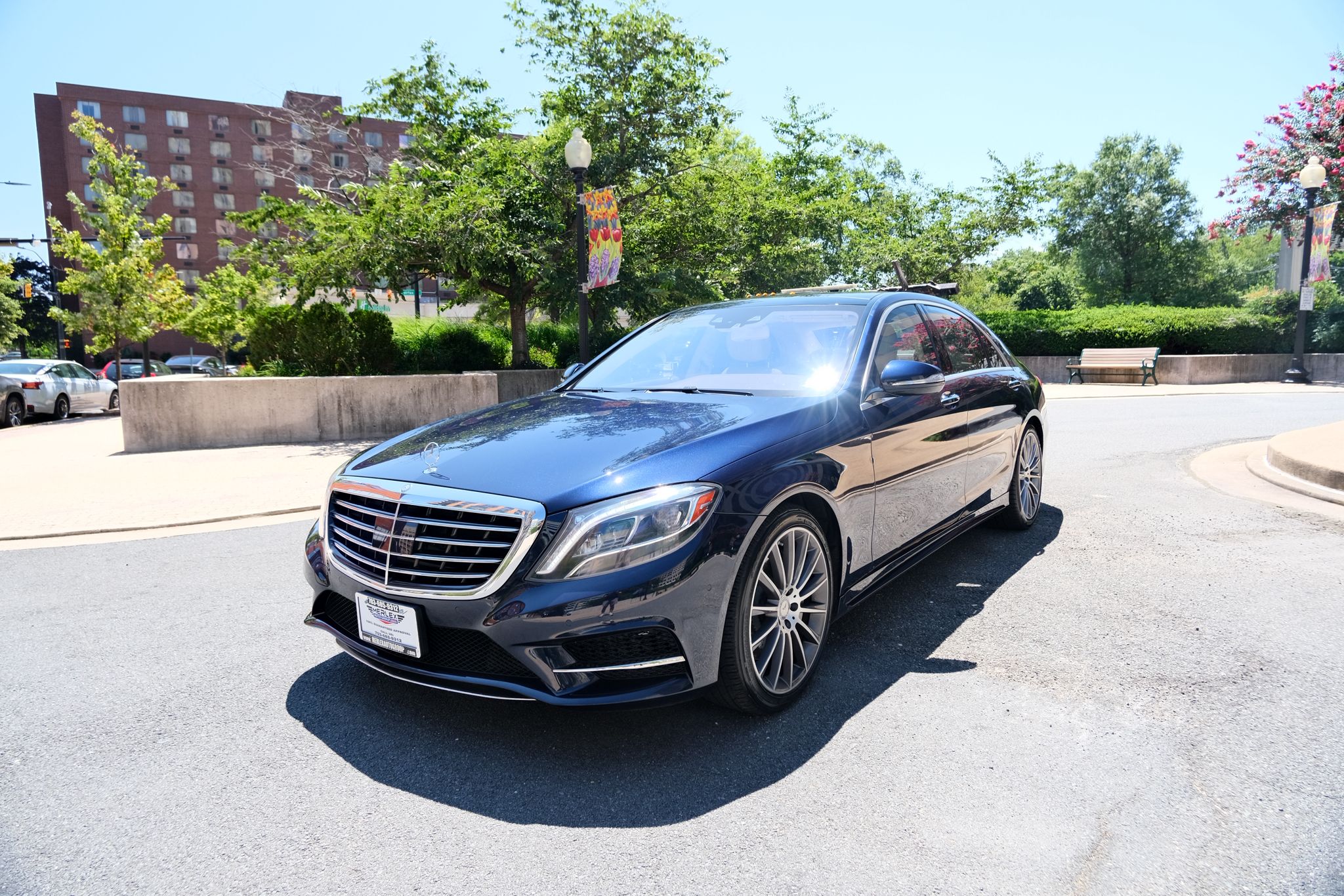 2016 Mercedes Benz S 550 4MATIC photo 4