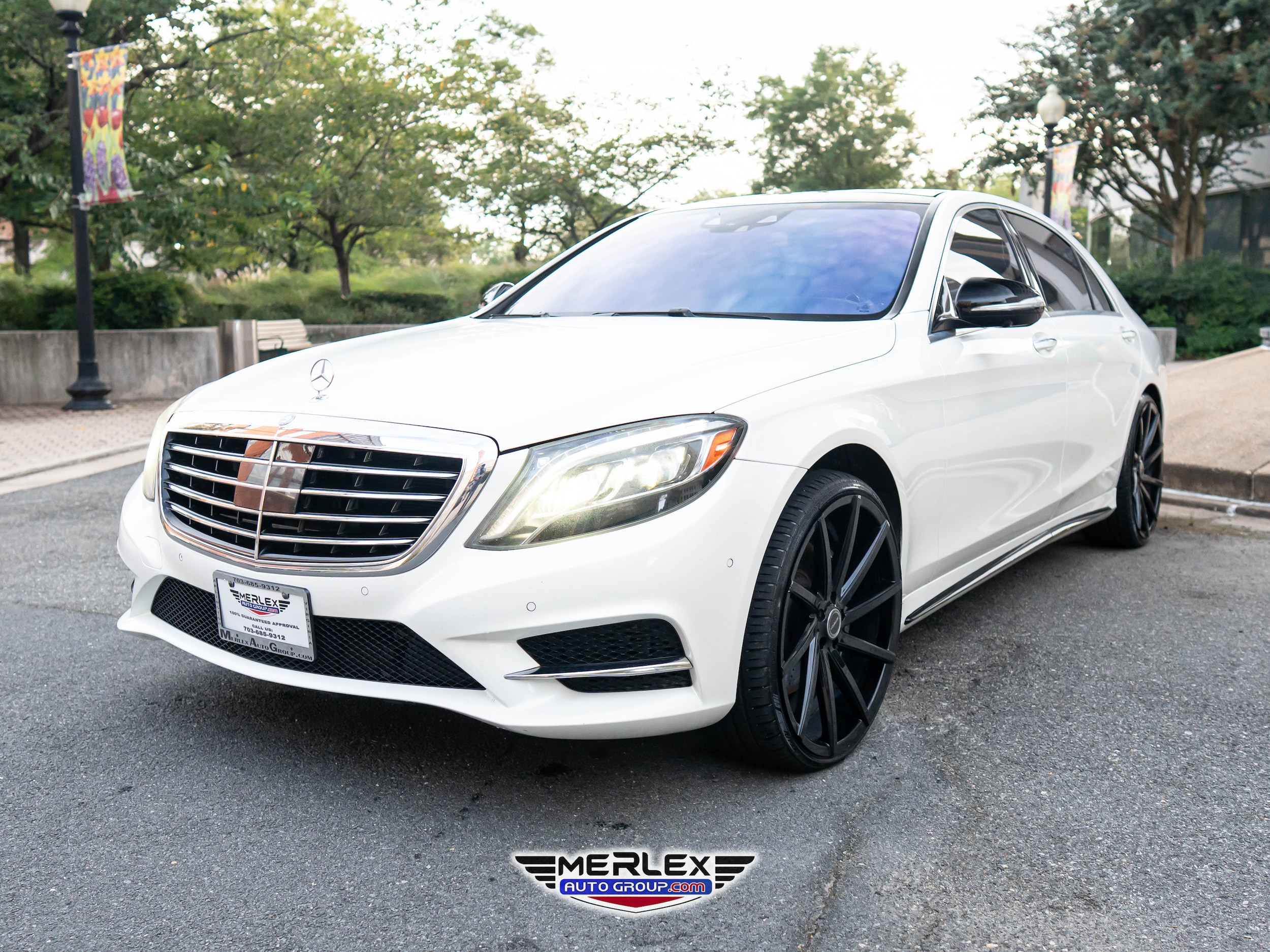 2015 Mercedes Benz S 550 photo 3