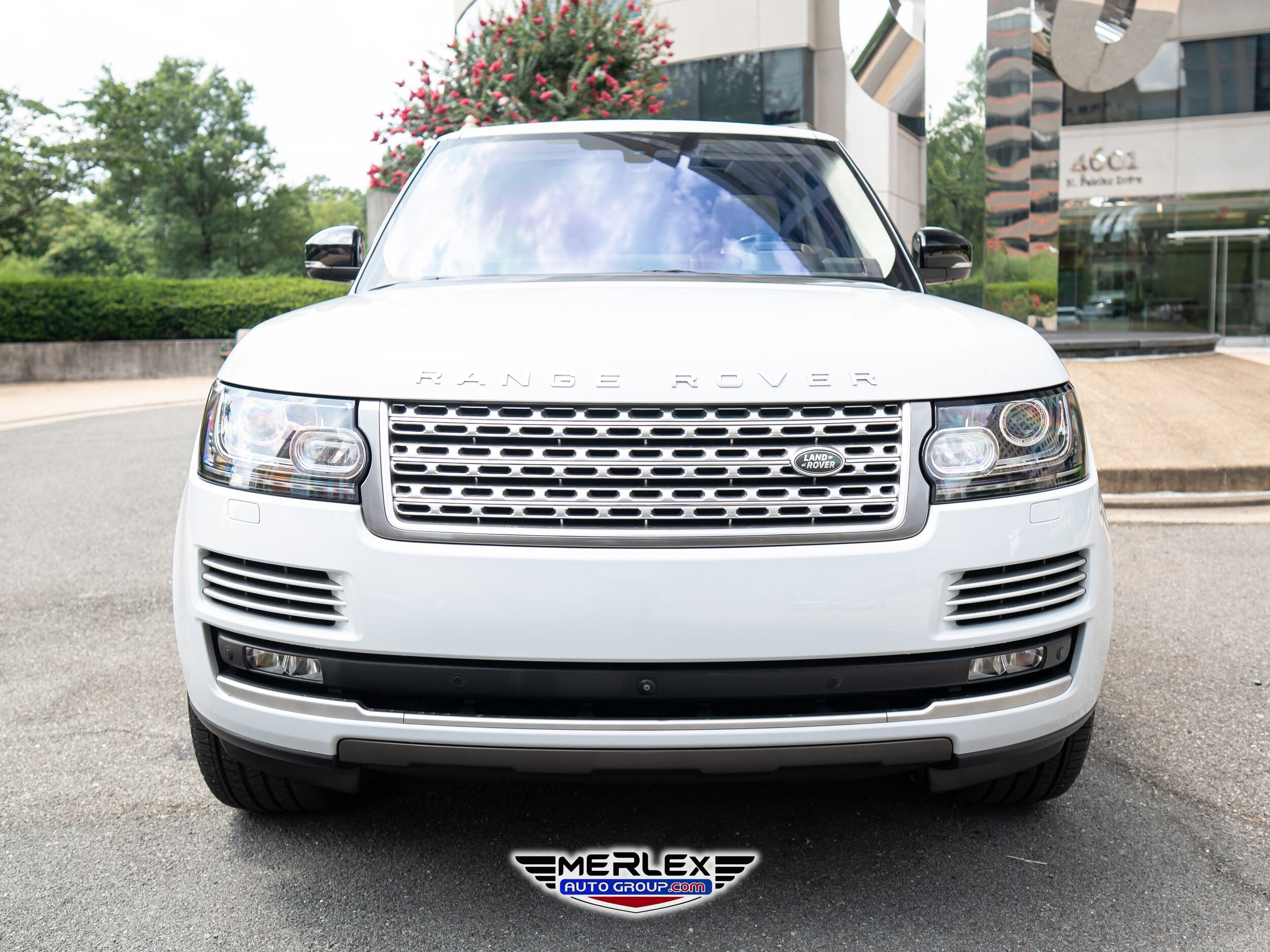2016 Land Rover Range Rover SuperCharged Autobiography photo 2