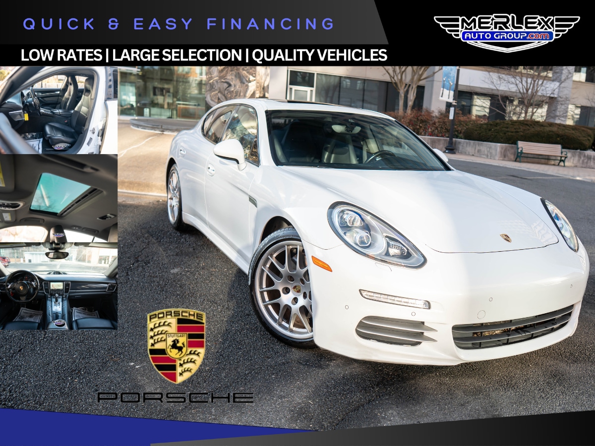 2016 Porsche Panamera Base