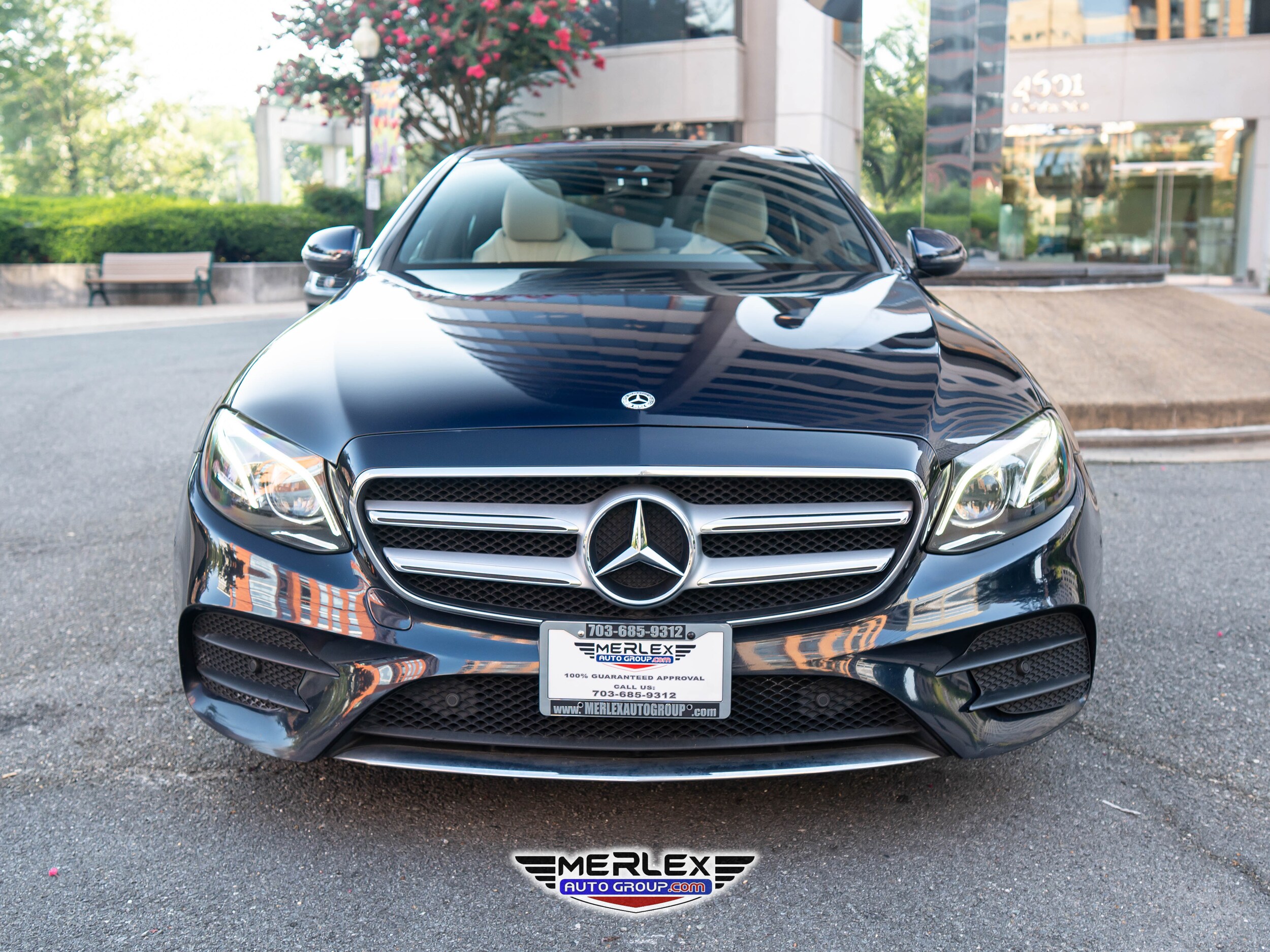 2018 Mercedes Benz E 400 4MATIC photo 2