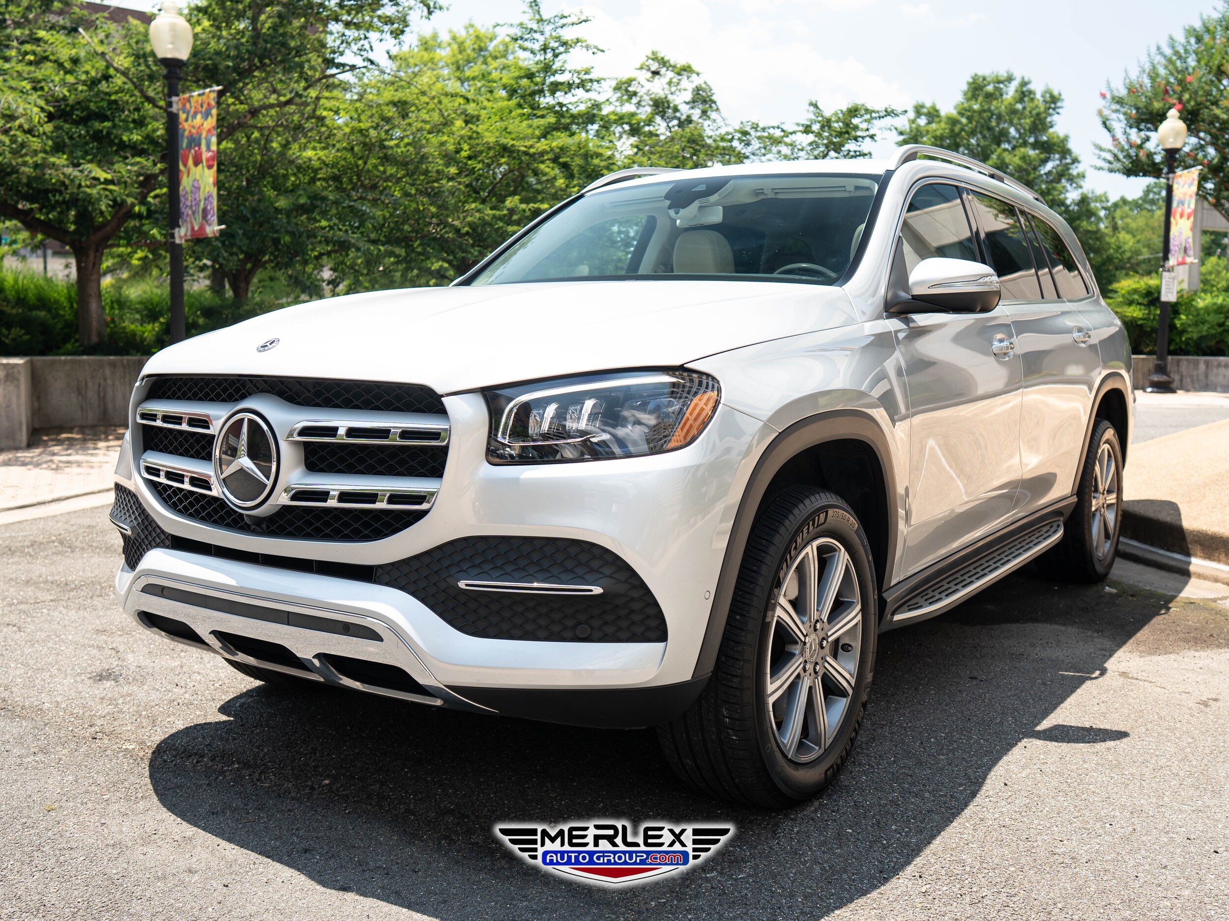 2020 Mercedes Benz GLS 450 4MATIC photo 3