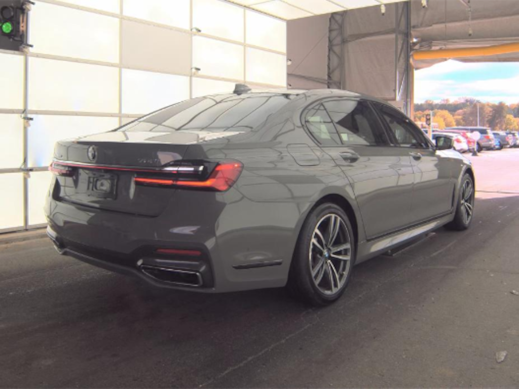 Used 2022 BMW 750i xDrive M SPORT LINE Sedan
